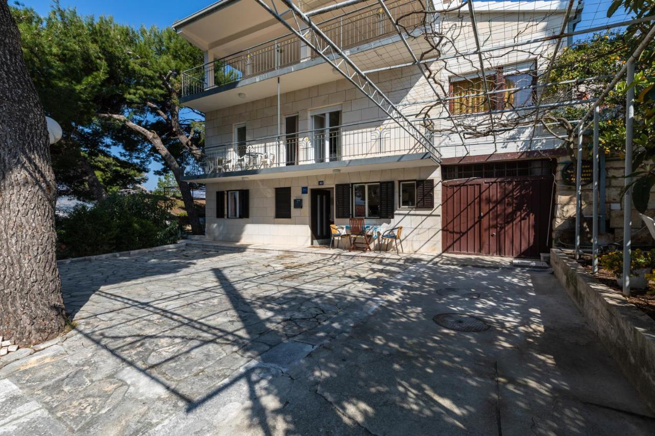 Urban Edge - Beach Apartments Omiš Exteriér fotografie