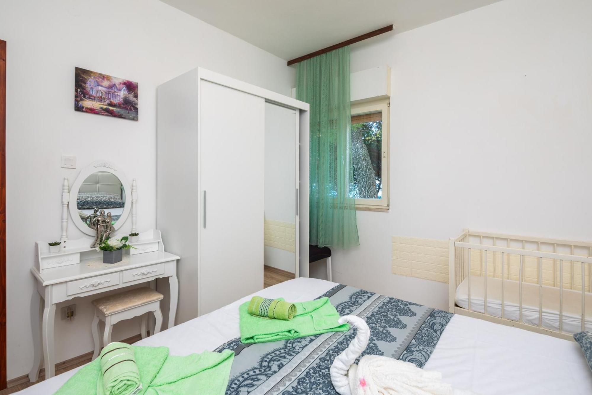 Urban Edge - Beach Apartments Omiš Exteriér fotografie