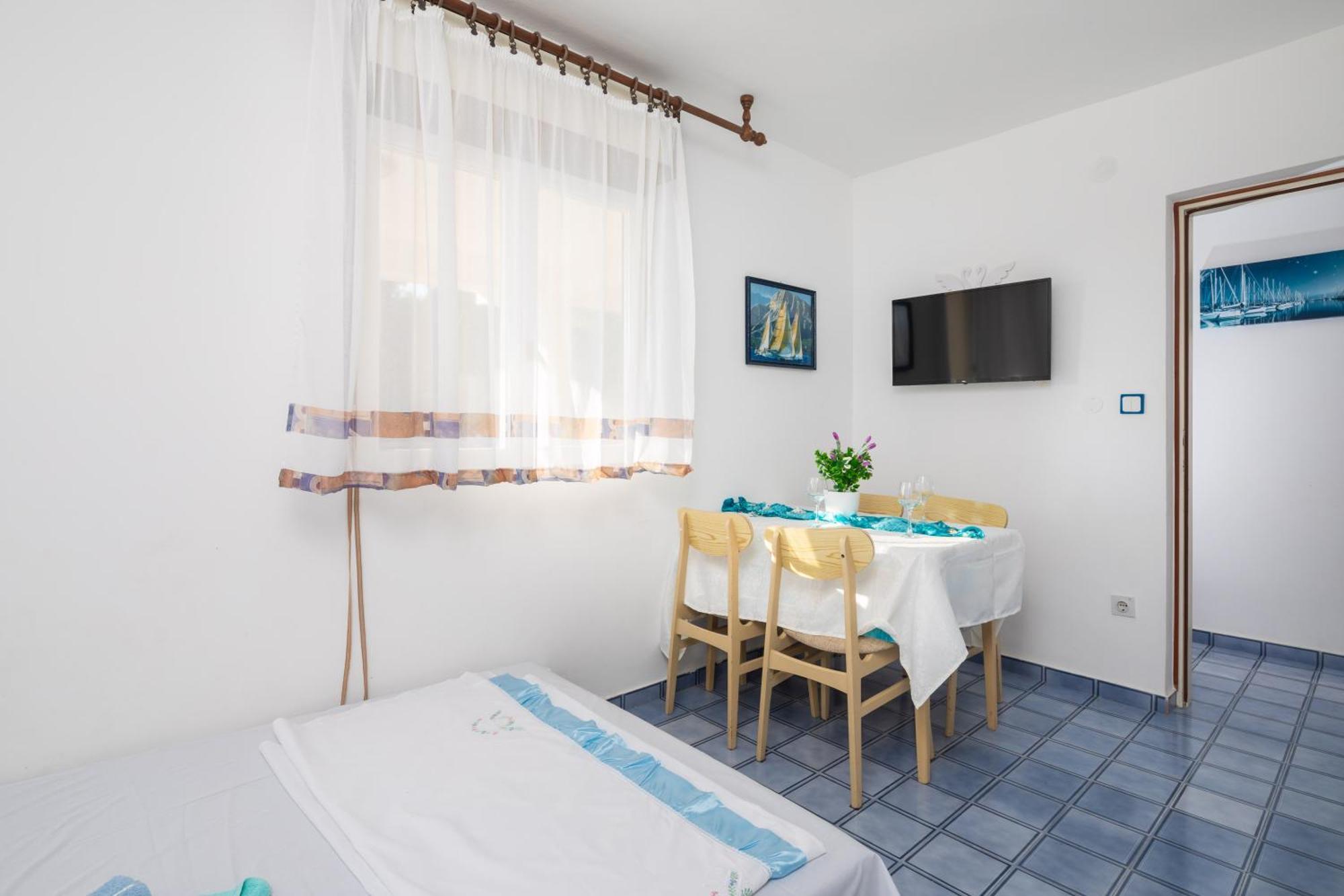 Urban Edge - Beach Apartments Omiš Exteriér fotografie